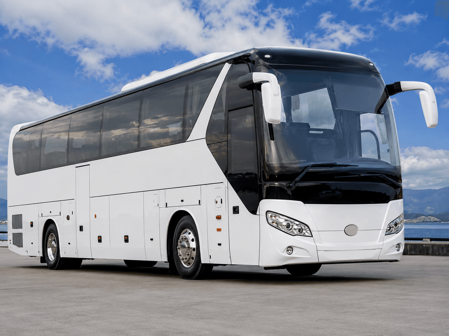 54 Seat 3x2 Luxury Coach Bus