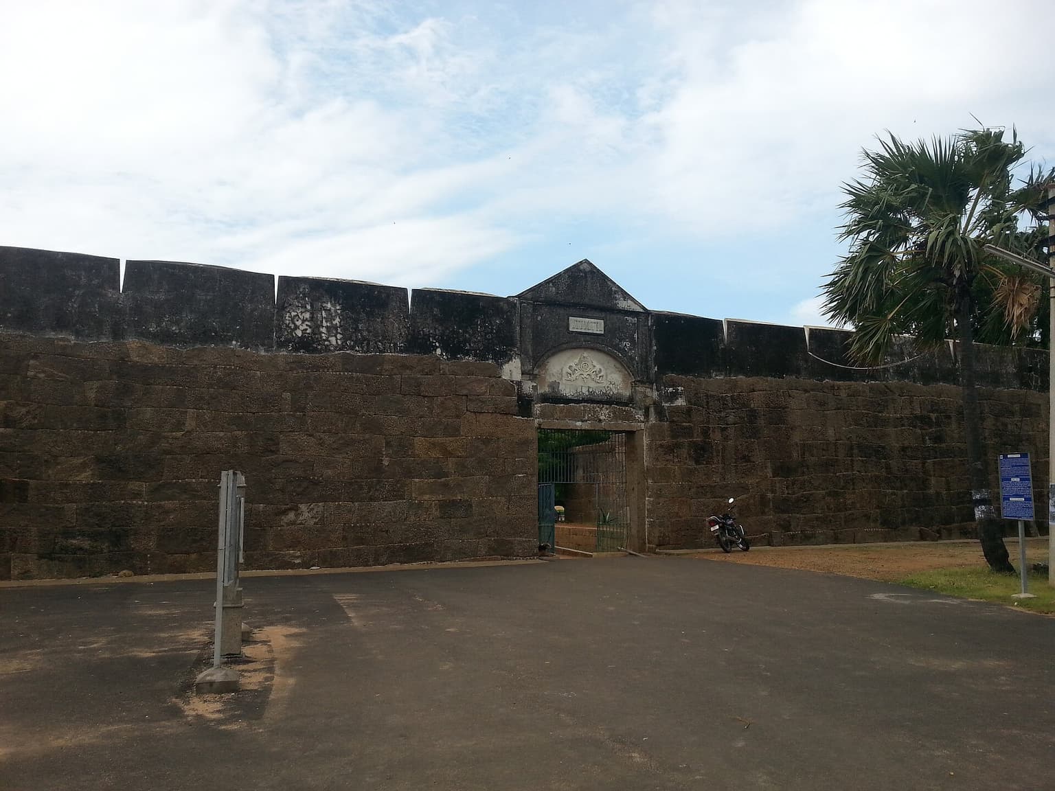 Vattakottai Fort
