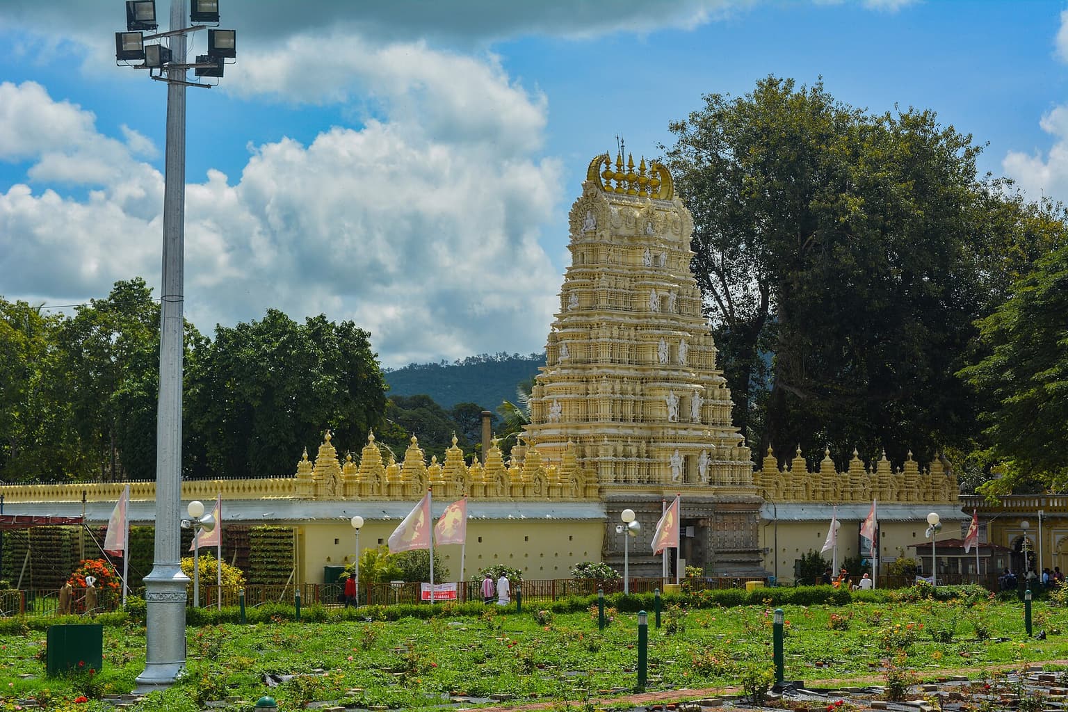 Chamundi Hill & Chamundeshwari Temple