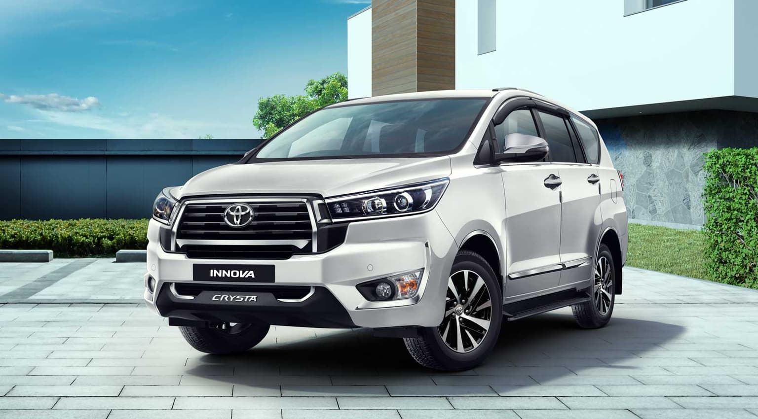 Innova Cresta